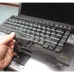 schimbare tastatura laptop